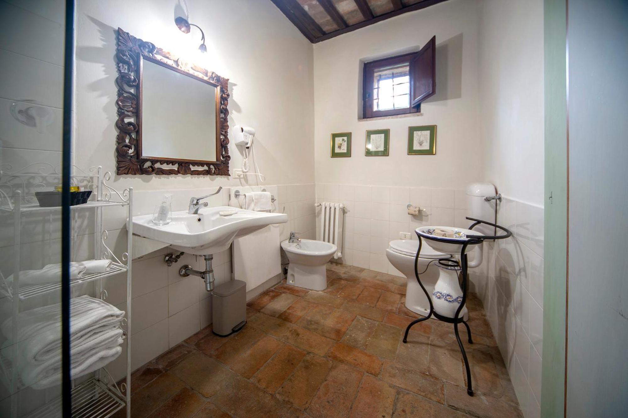 La Maesta Antica Dimora Di Campagna Villa Foligno Bilik gambar