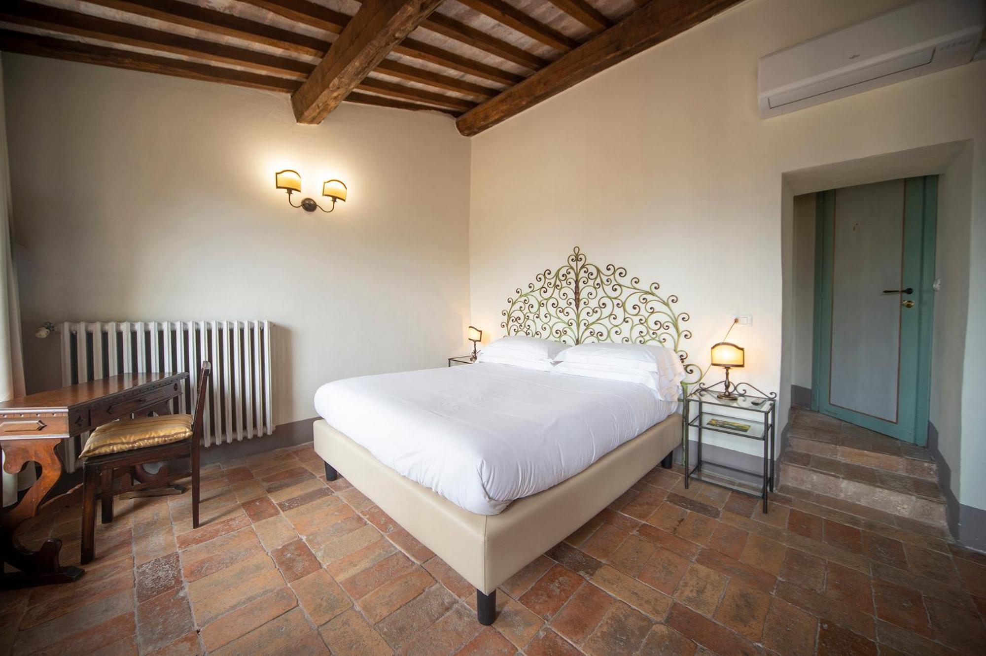 La Maesta Antica Dimora Di Campagna Villa Foligno Luaran gambar