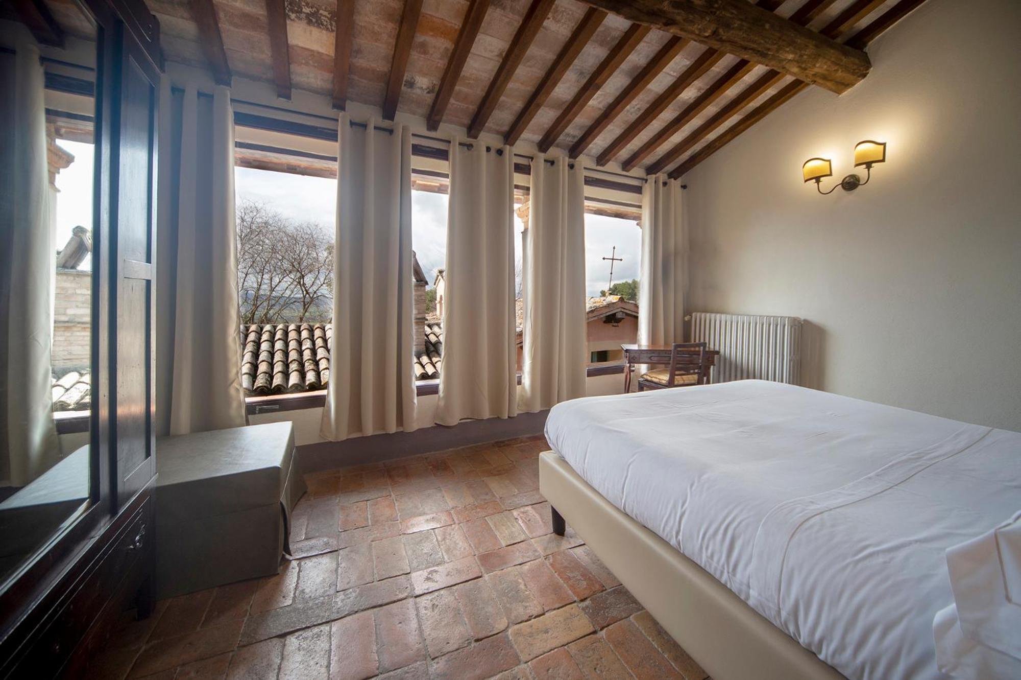 La Maesta Antica Dimora Di Campagna Villa Foligno Luaran gambar